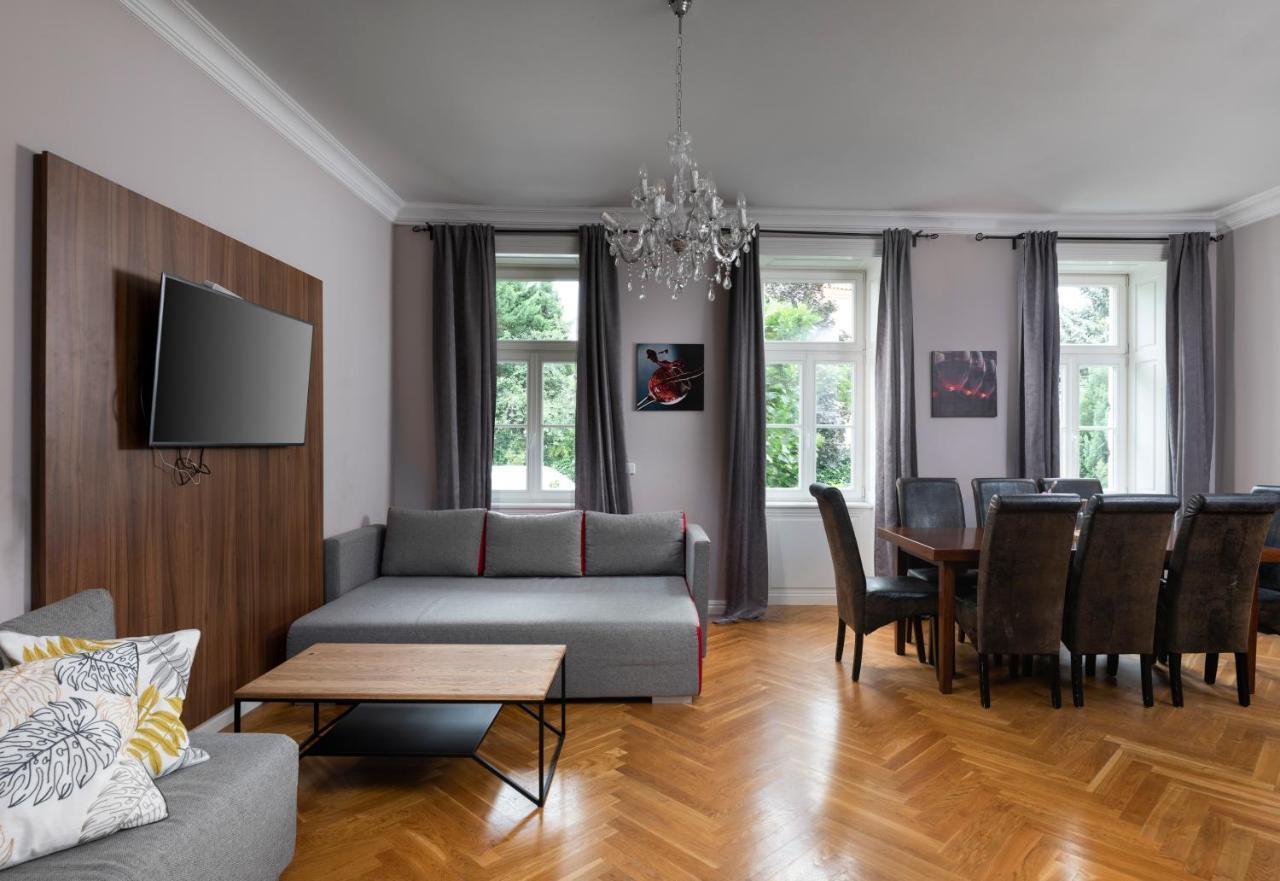 Imperial Apartments Schoenbrunn - Contactless Check-In Wenen Buitenkant foto