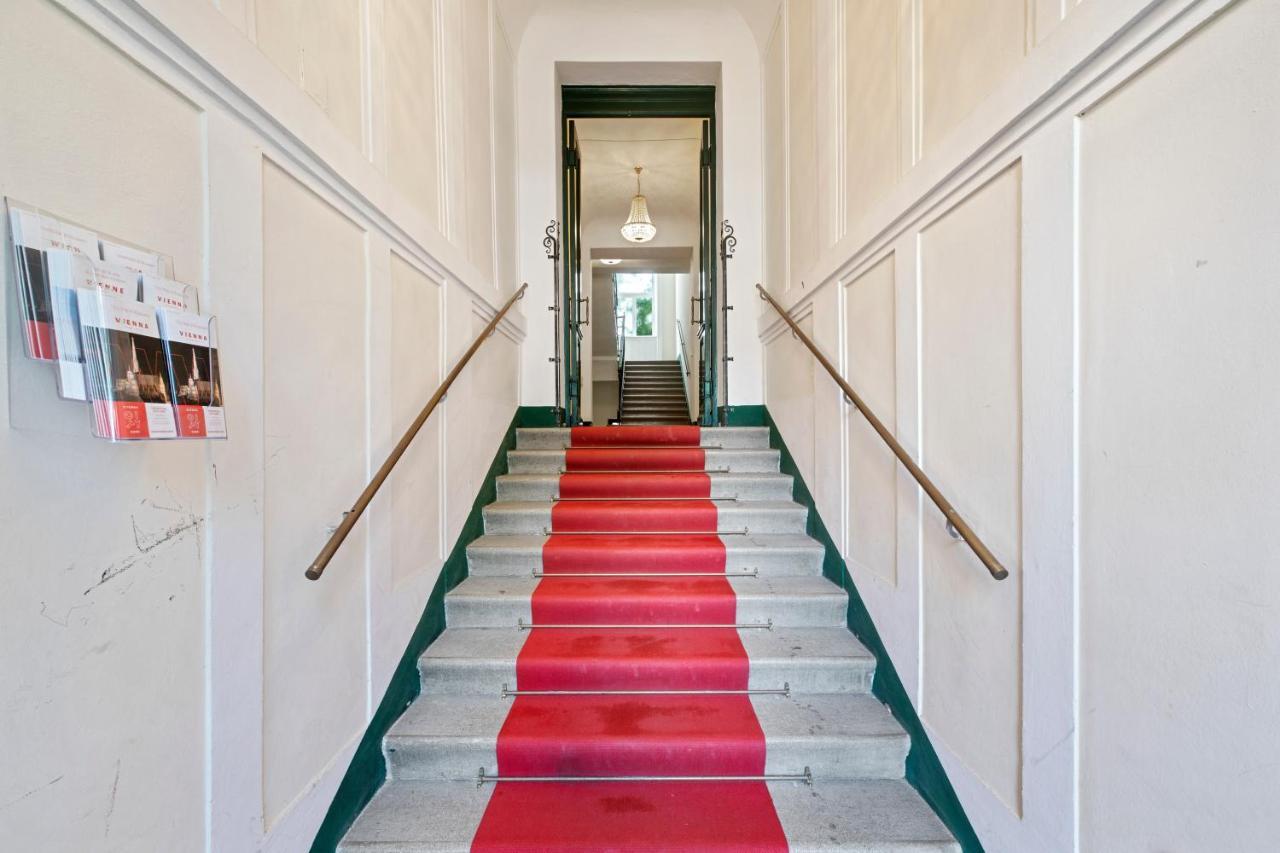 Imperial Apartments Schoenbrunn - Contactless Check-In Wenen Buitenkant foto