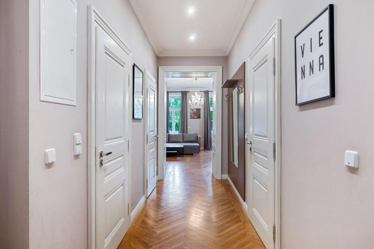Imperial Apartments Schoenbrunn - Contactless Check-In Wenen Buitenkant foto