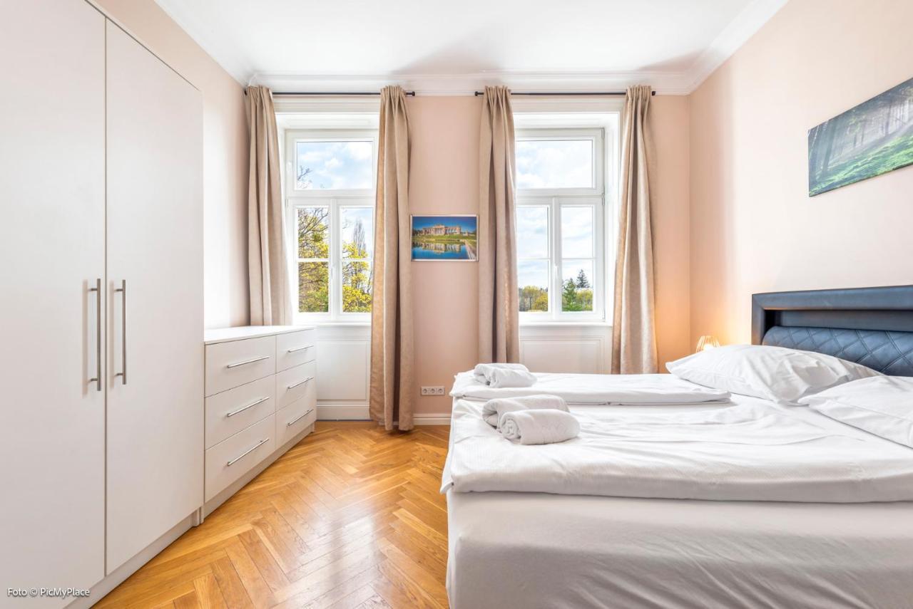 Imperial Apartments Schoenbrunn - Contactless Check-In Wenen Buitenkant foto